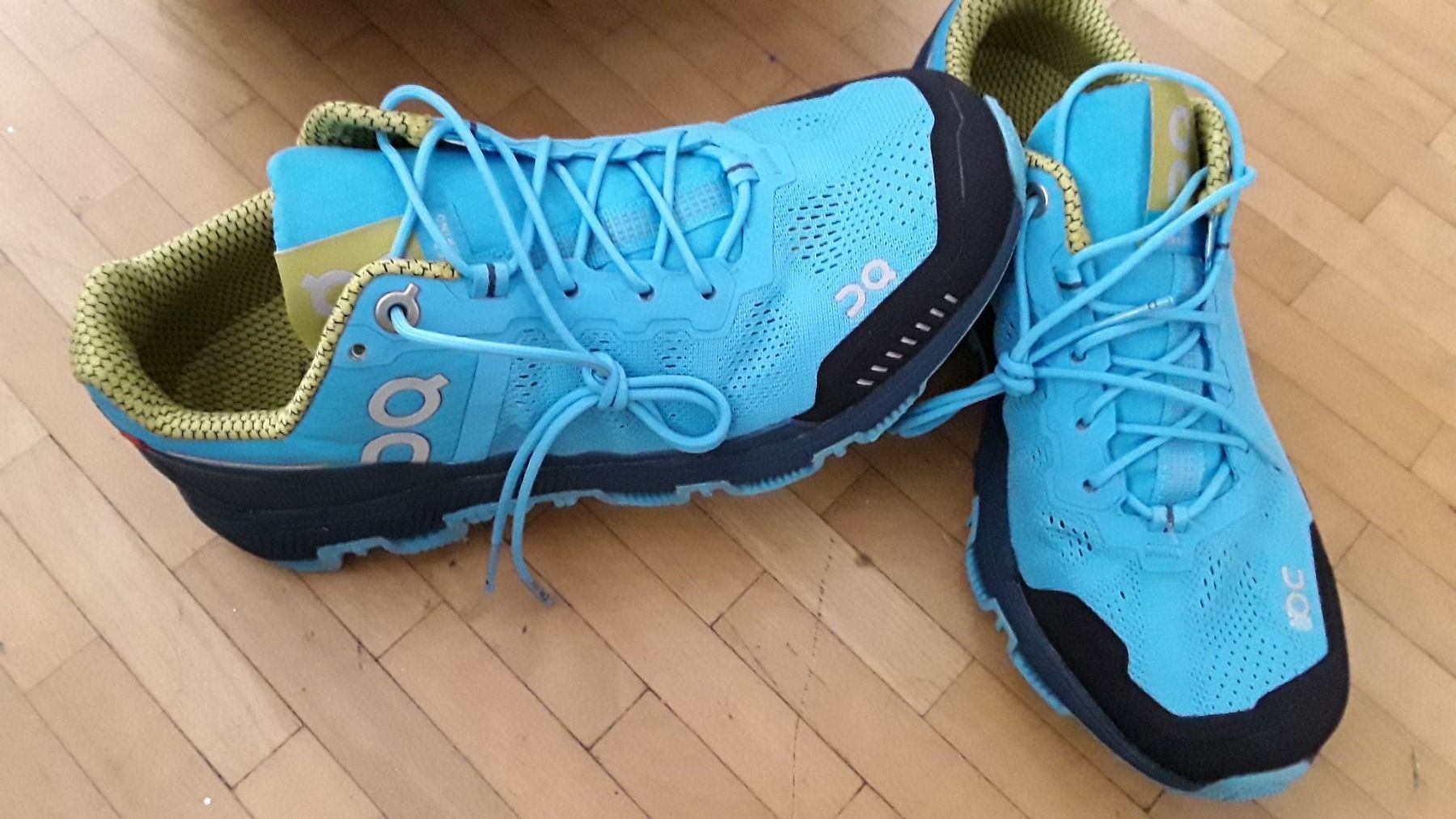 Damenschuhe: Neu on cloude schuhe gr 36 – Neu und originalverpackt aus Dagmersellen von L.Ga.