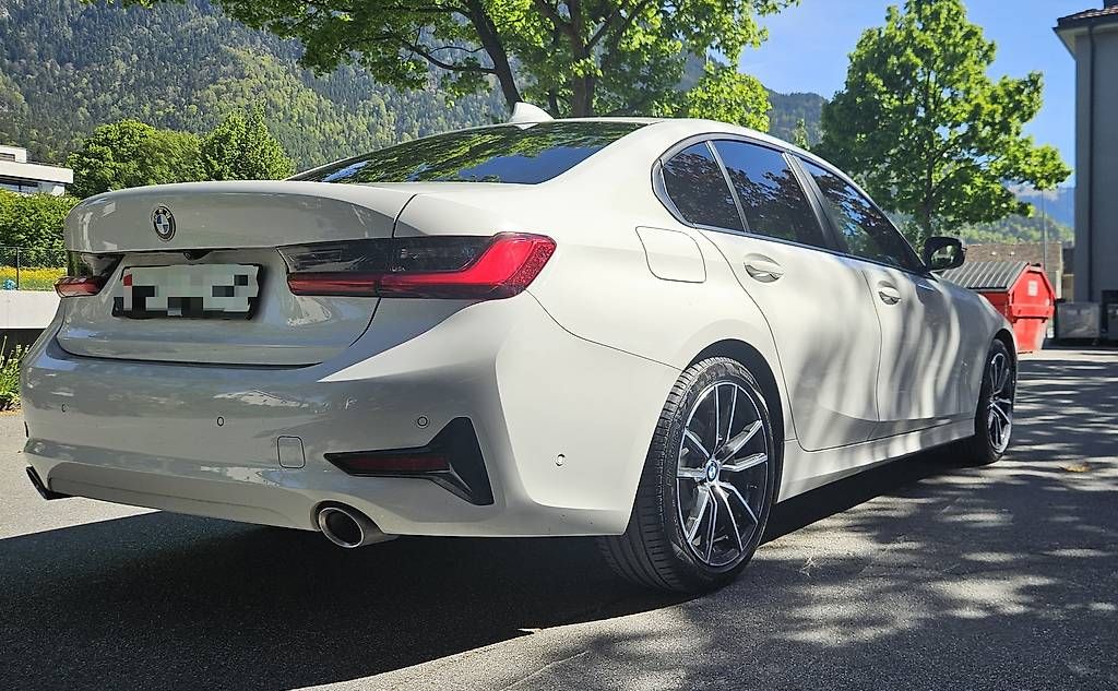Automobili: BMW 320i xDrive, ab MFK – Usato da Chur venduto da ale_y9k9 2
