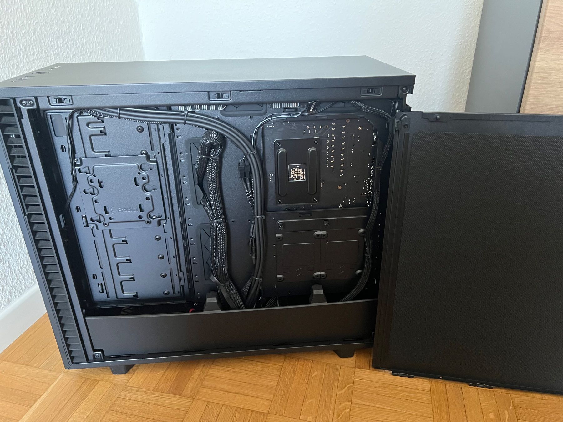 PCs: PC Gaming Mifcom – Neuf (Voir description) à Basel par La.Bonne.affaire 5