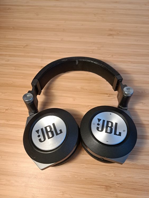 JBL E50 BT Comprare su Ricardo