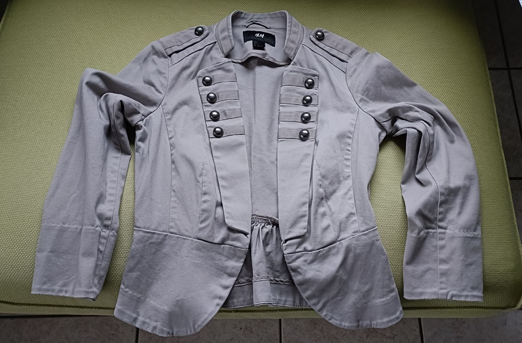 H&M Giacche: schöne Jäckli von H & M Gr. 34 Baumwolle – Nuovo (secondo la descrizione) da Porza venduto da tbch