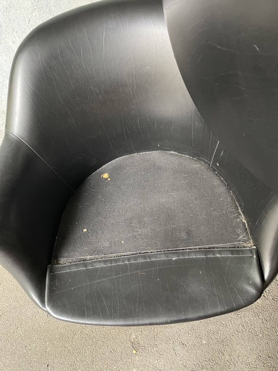 Sessel: Vintage Sessel Designklassiker Schwarz – Gebraucht aus Bern von coca-cola12 2