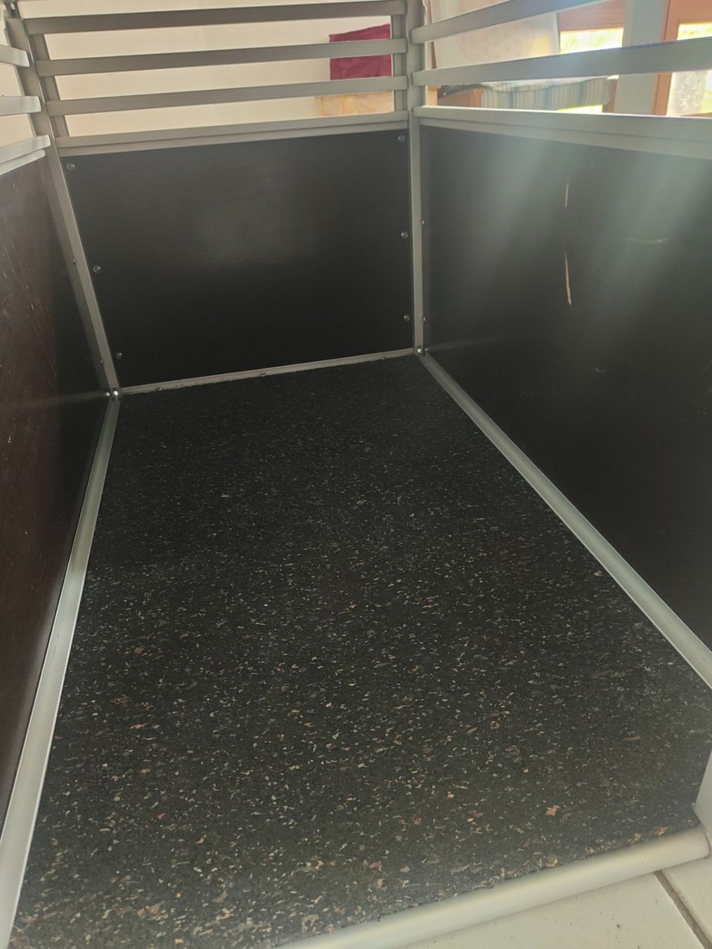 Gabbie, trasporto & Sicurezza: Schmidt Hundebox – Usato da Liebistorf venduto da scaramanga60 2