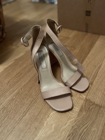 Mango shoes heels