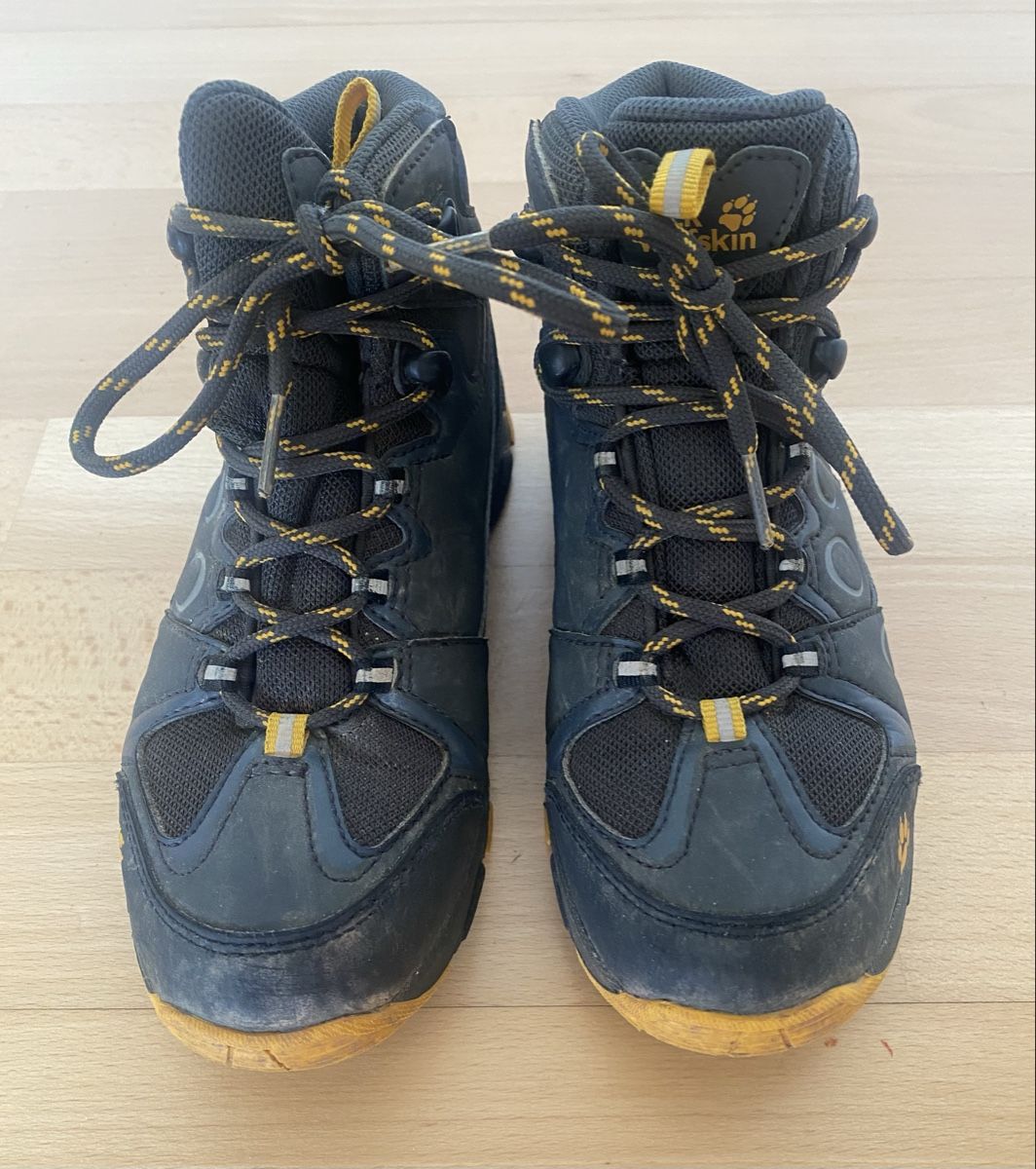 Jack Wolfskin Scarpe da uomo: Wanderschuhe Jack Wolfskin 33 – Usato da Zürich venduto da Majleen 1