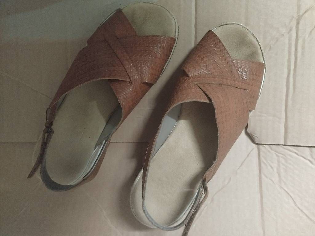 Scarpe da donna: Sandalen – Usato da Emmenbrücke venduto da 65charly 1