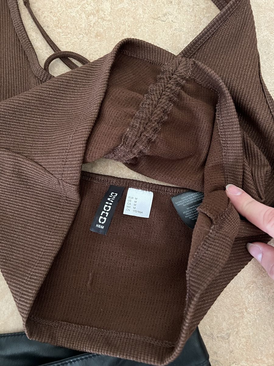 Lotti di vestiti: Outfit Set – Usato da Dietikon venduto da vnsmrc 2