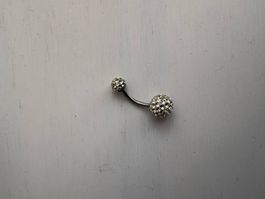 Bauchnabelpiercing mit Strass Kugeln - Sommer Look!