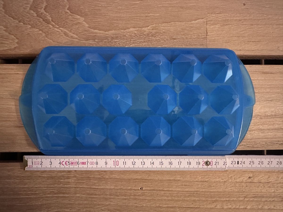 Elettrodomestici da cucina: Eiswürfelform Diamantform blau – Usato da Zürich venduto da phos.arch 1