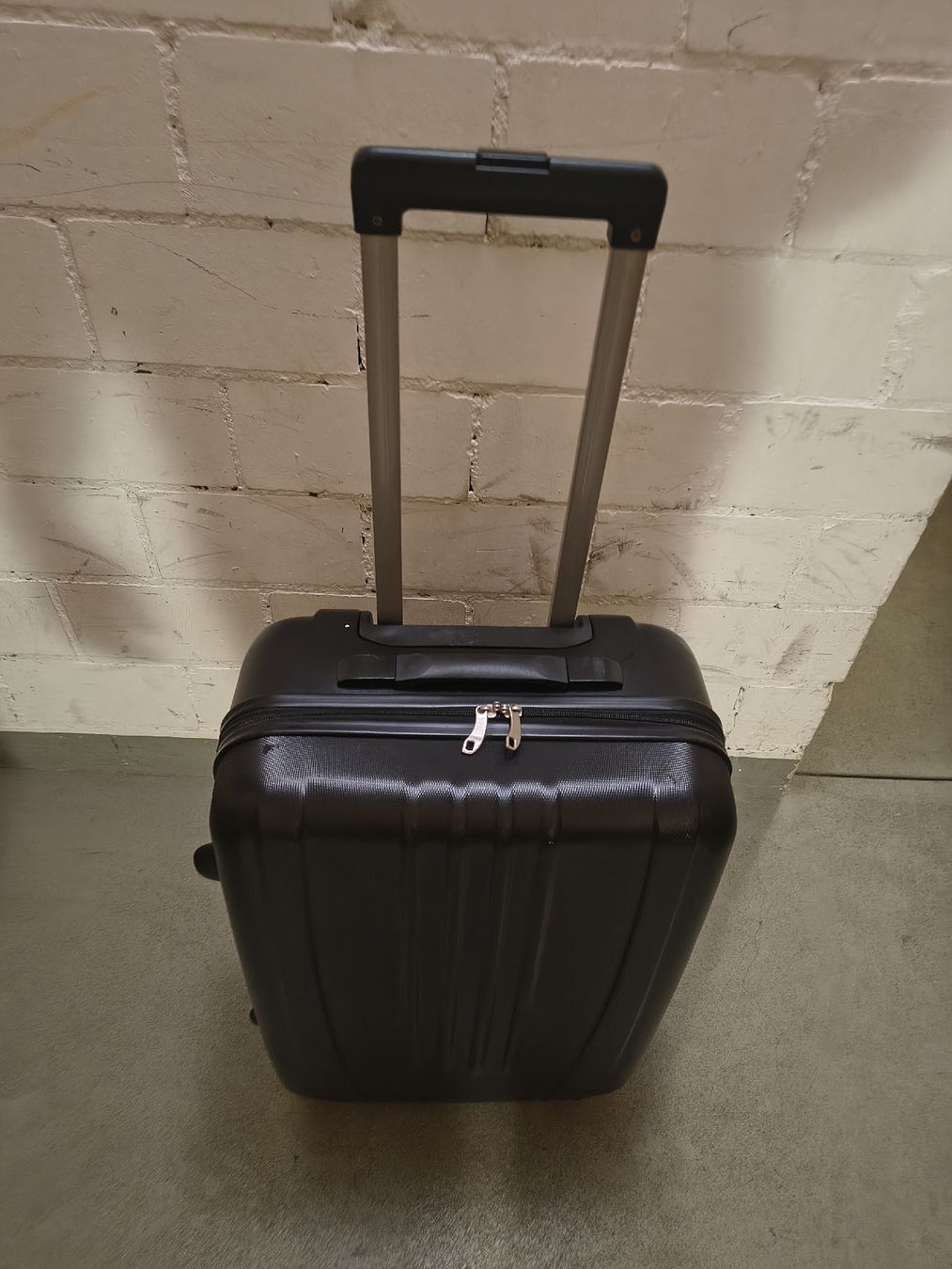 Valigie: Schwarzer Reisekoffer Trolley - Größe M – Usato da Meilen venduto da kr81 3