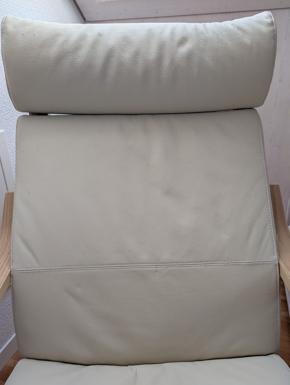 Ikea Sessel: POÄNG Sessel und Hocker in Leder – Gebraucht aus Lupfig von Robob2 4