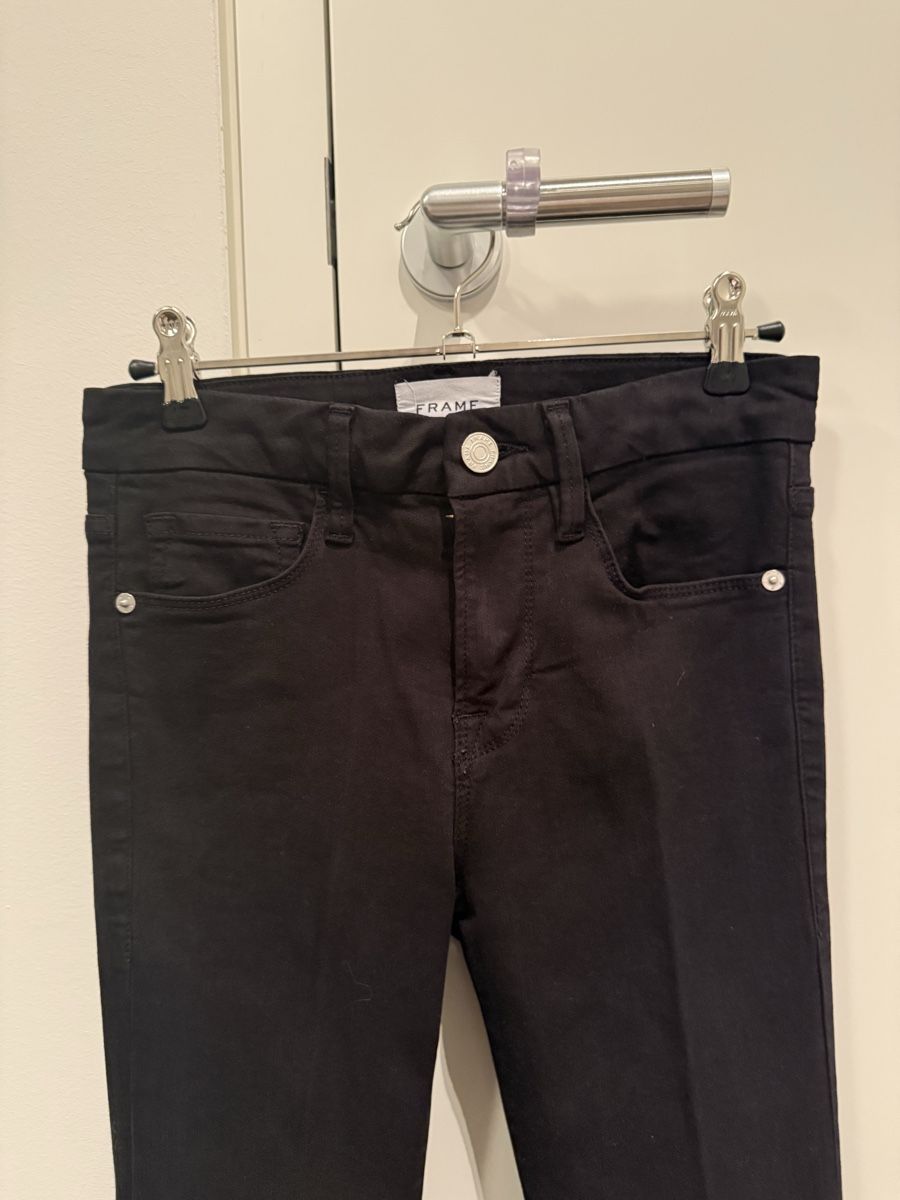 Jeans: Frame Jeans Modell Le Crop Mini Boot Gr.25 – Neuf (Voir description) à Balzers par Lissi57 1