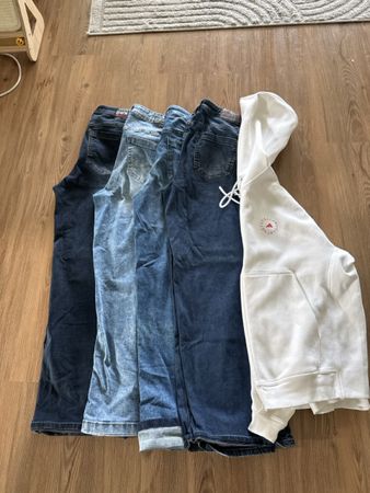 Cecil Jeans 4 Paar 29/30 (42)und Stella McCartneys Hoody S/M