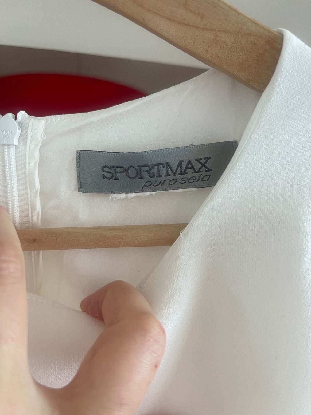 Sportmax Camicette: Sportmax Bluse, Gr. 36/38 weiss, 100%Seide – Usato da Horgen venduto da Sol-verde 2