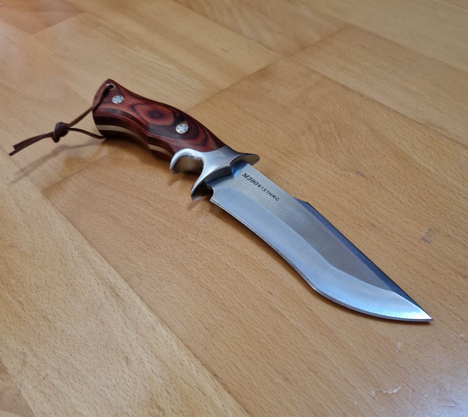Accessori: Messer Bowiemesser – Nuovo e nell'imballaggio originale da Dorf venduto da Messer-Schweiz