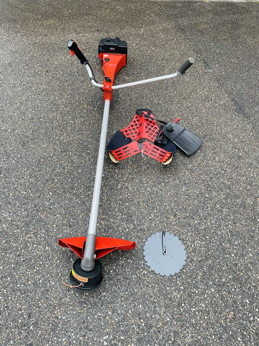 Husqvarna Tutti gli attrezzi: Rasentrimmer Jonsered 2 in 1 – Usato da Würenlos venduto da Shop_Shop