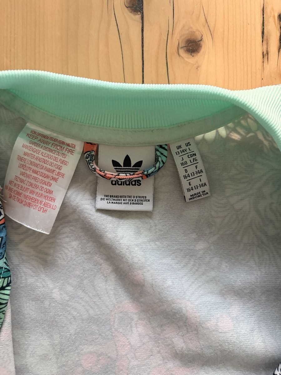 Adidas Giacche: Adidas Jacke – Usato da Henau venduto da Sevi05 2