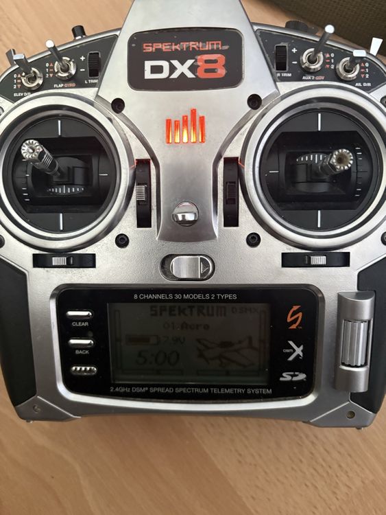 Spektrum dx8 (Defekt) in Mézières FR für CHF 48 – mit Lieferung auf ...