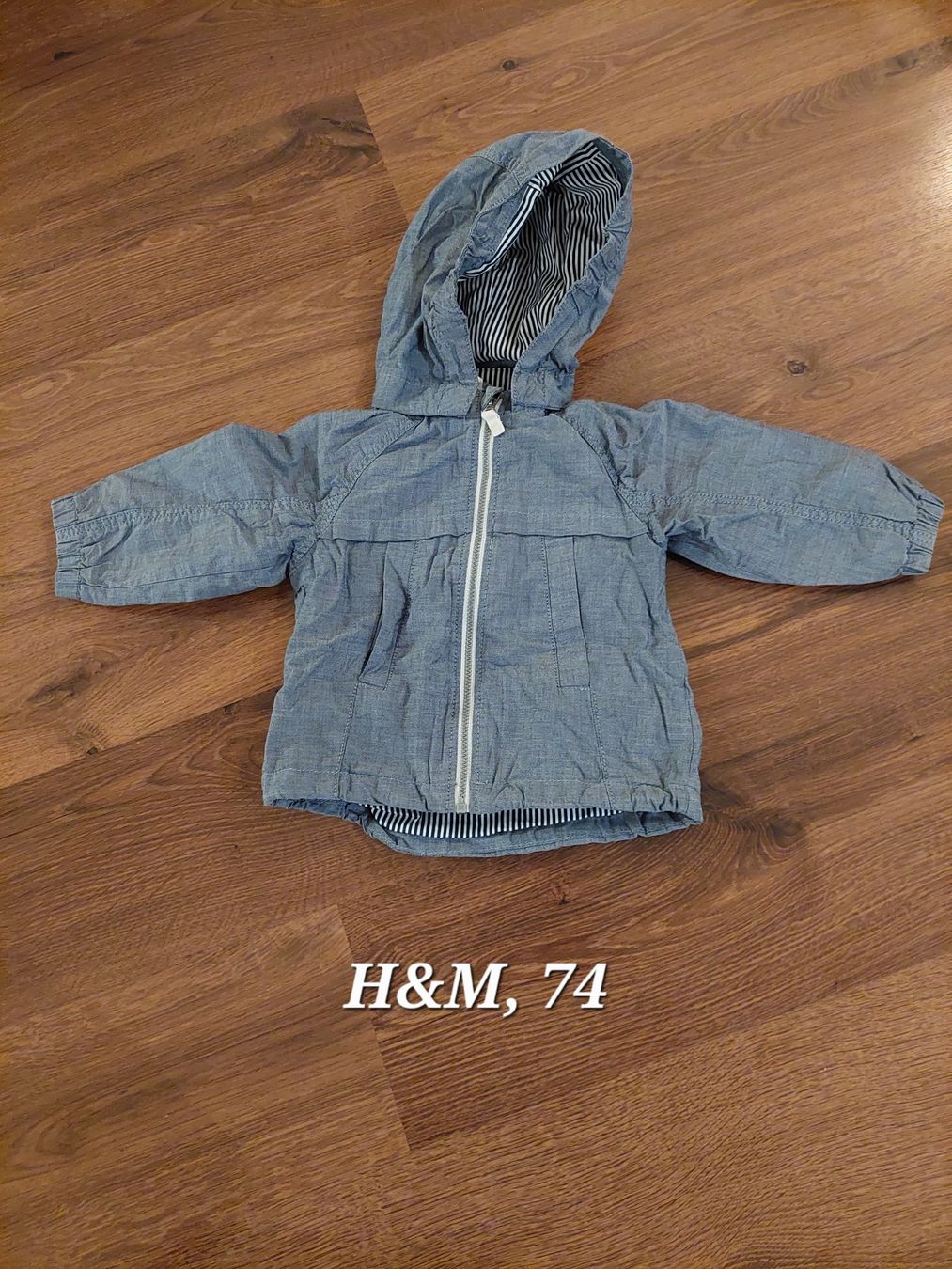 H&M Giacche & Cappotti: Jacke Gr. 74 – Usato da Zäziwil venduto da Seisler