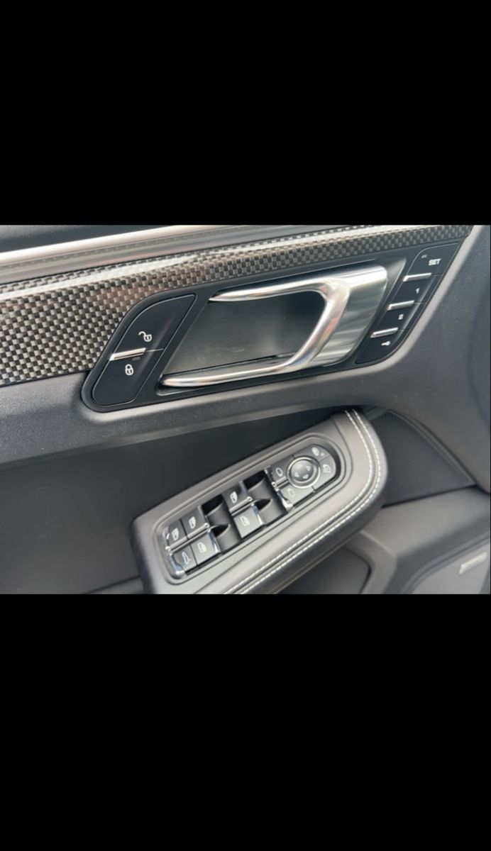 Porsche Autos: Porsche Macan GTS – Gebraucht aus Marin-Epagnier von cgo_w8rj 1