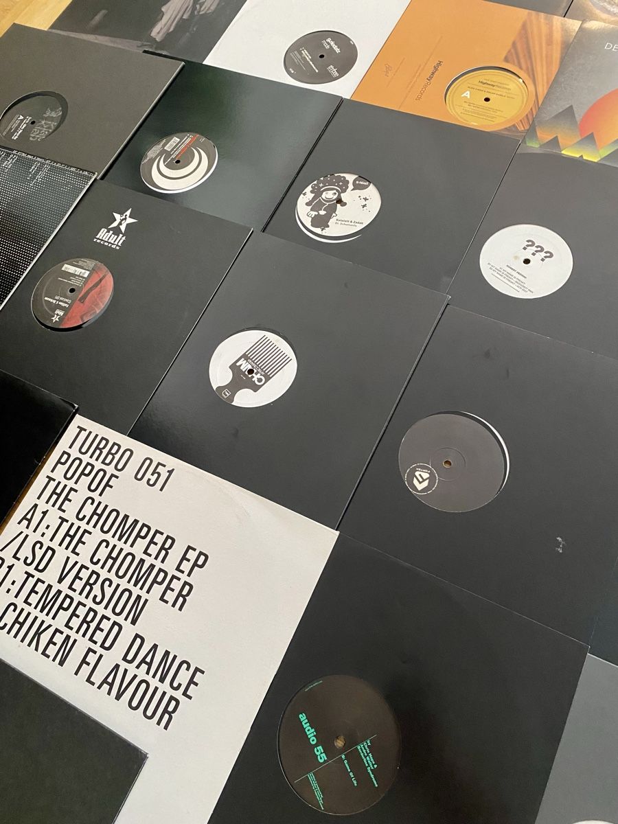 Dischi in vinile: Vinylsammlung Techno Minimal Tech House – Usato da Möhlin venduto da Devilspunchbowl 2