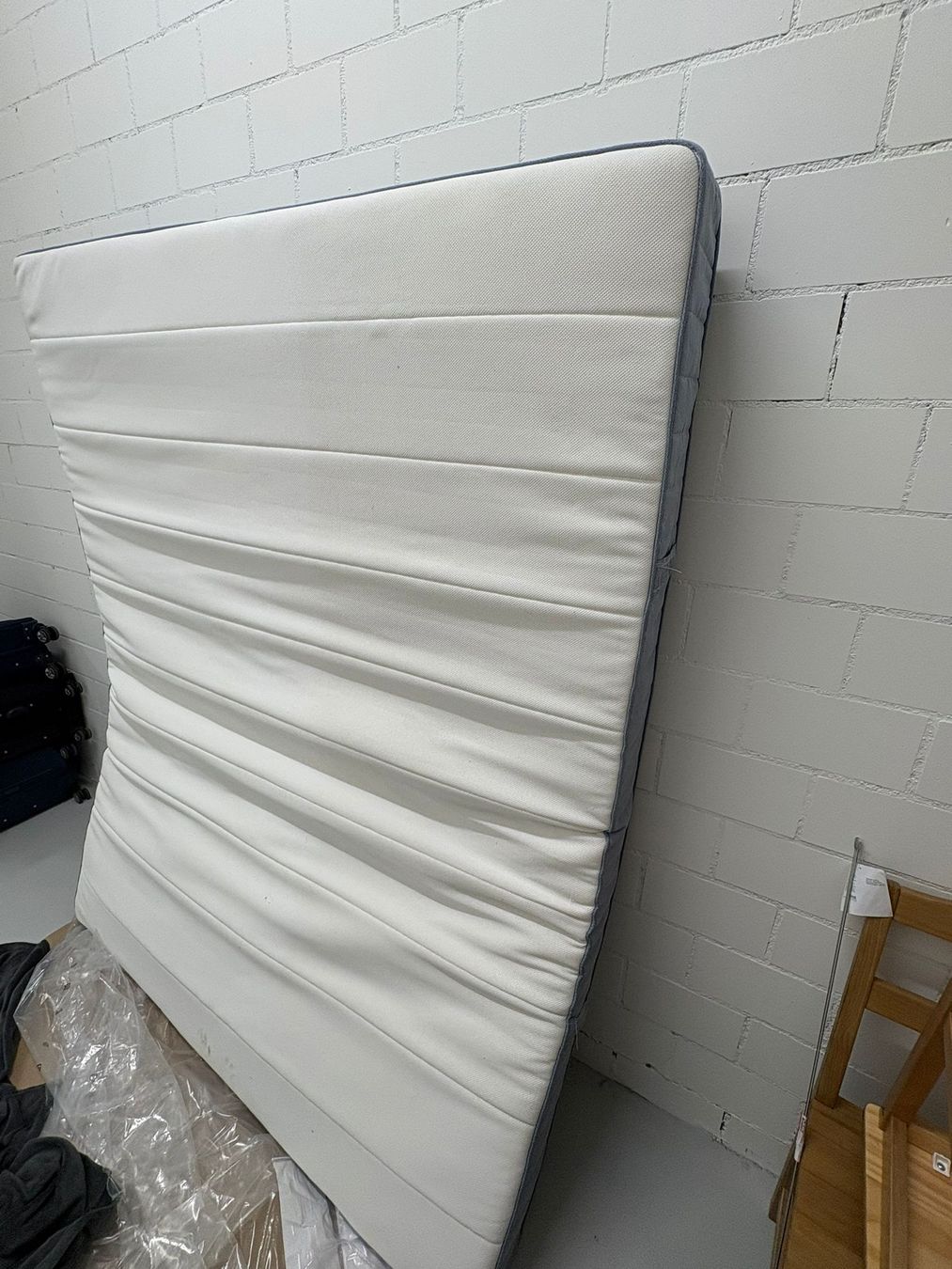 Ikea Materassi: IKEA Vesteröy Mattress – Usato da Zürich venduto da sof_p7vy 1