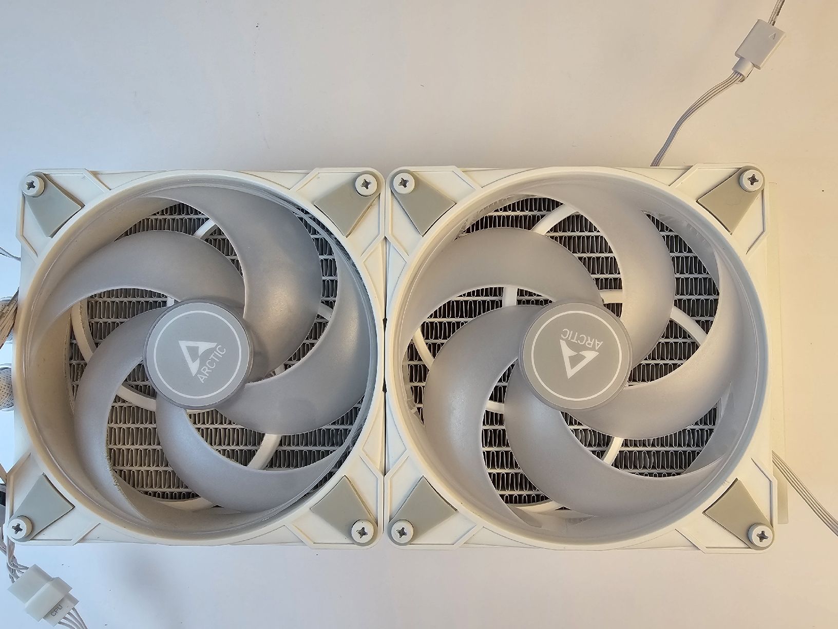 Ventilatori: Arctic Liquid Freezer III 280 A-RGB White – Usato da Merenschwand venduto da dav_5wts 2