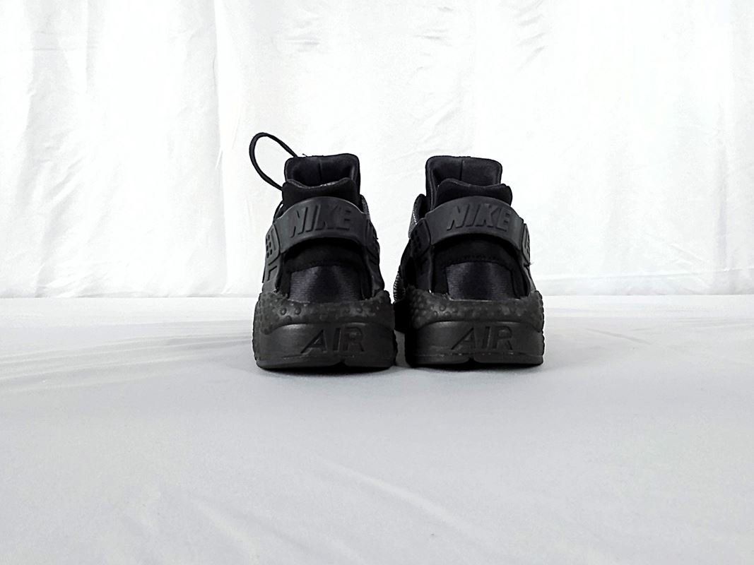 Nike Scarpe da donna: NIKE AIR Sneaker Gr. 36.5 – Usato da Schübelbach venduto da Restwert_Schubelbach 3