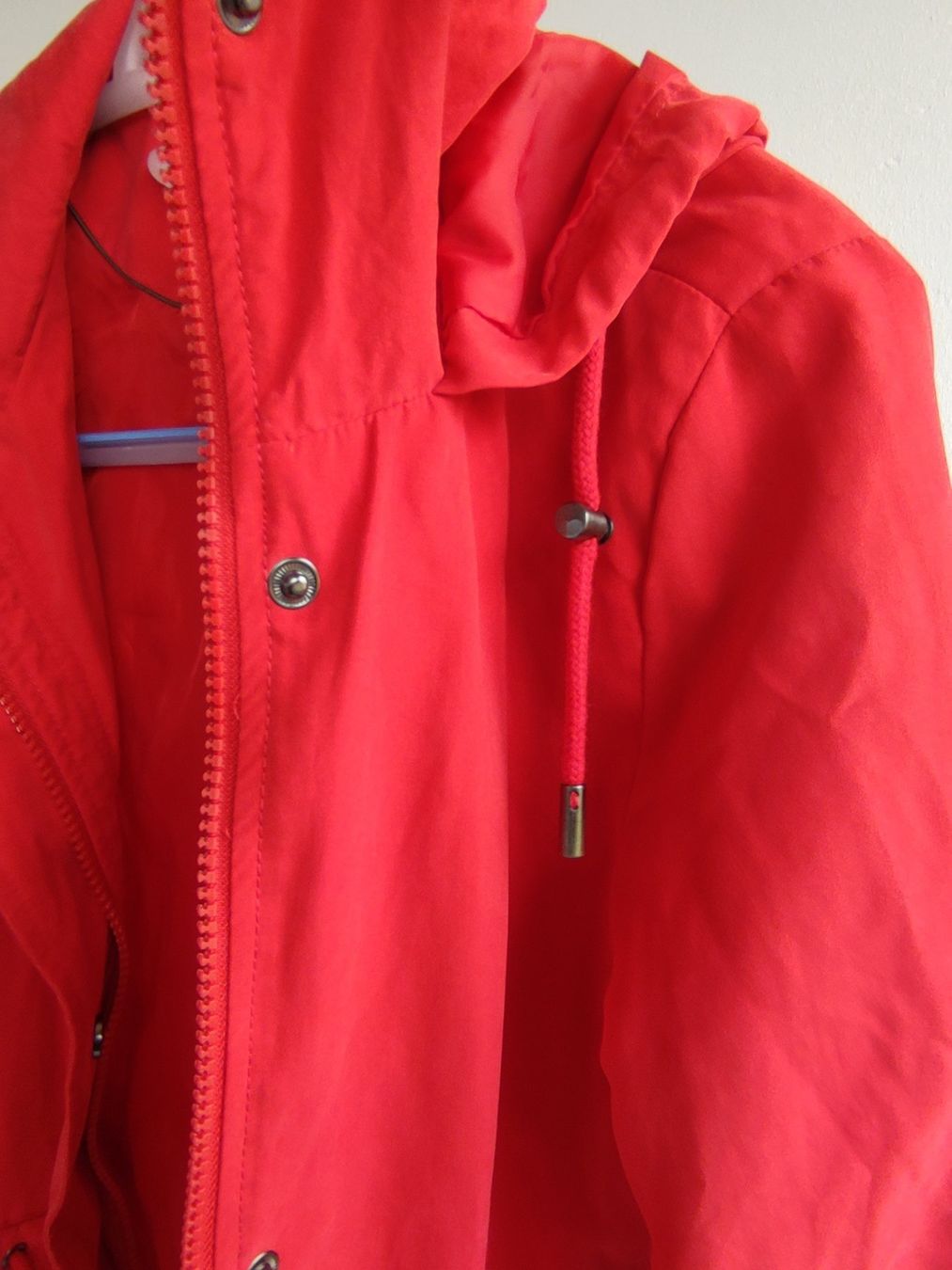 Only Giacche: Jacke rot Gr. S Only – Usato da Schliern b. Köniz venduto da Pecannut 1