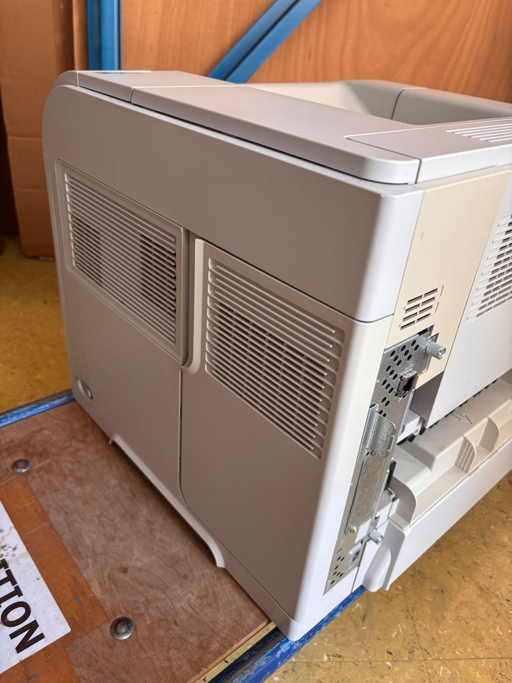 Hewlett Packard Drucker: HP LaserJet P4014n - top Zustand – Gebraucht aus Neunkirch von liquidationen_8152 6