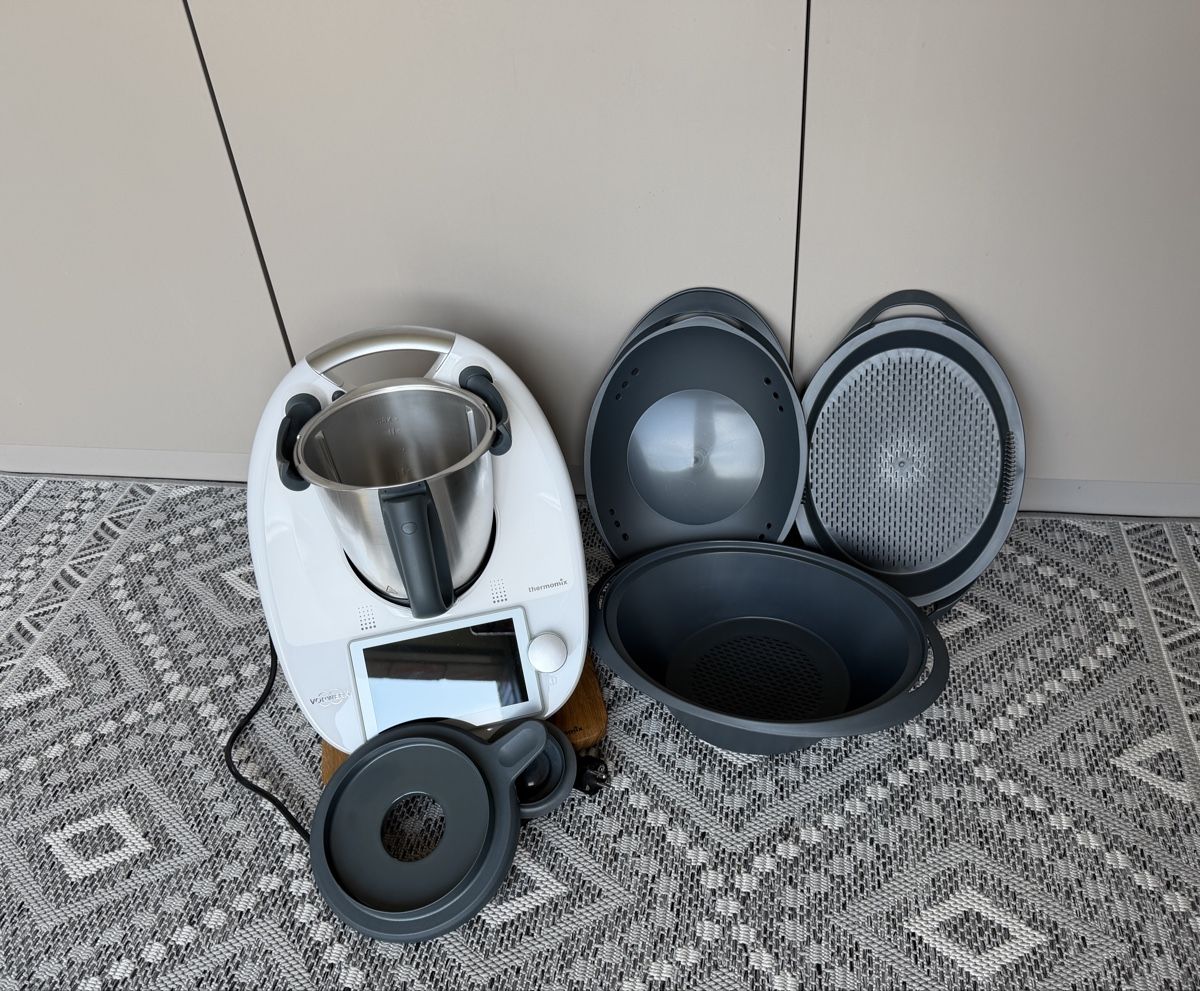 Thermomix Küchengeräte: Thermomix Vorwerk TM6 - mit viel Zubehör – Neu (gemäss Beschreibung) aus Rheinfelden von dBartel 2
