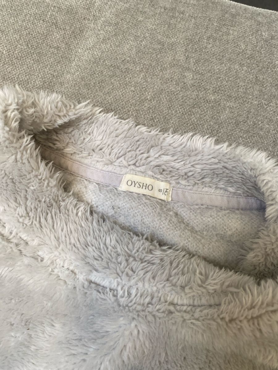 Oysho Maglioni & Felpe: Oysho Pullover Plüsch Hase grau Grösse S  – Usato da Homberg b. Thun venduto da Homata 4