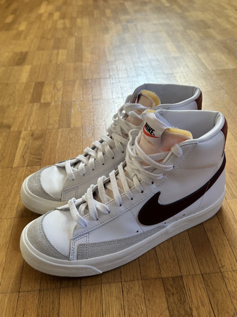 Nike Scarpe da uomo: Nike blazer mid  – Usato da St-Maurice venduto da Nikitas_P