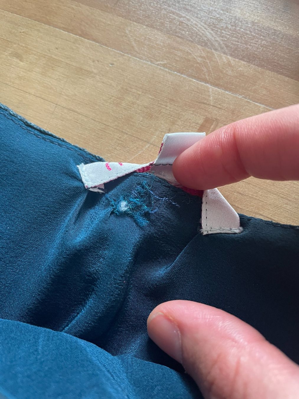 Maje Gonne: Maje Seidenjupe / Silk Skirt Boho – Usato da Zürich venduto da nao_6f5t 5