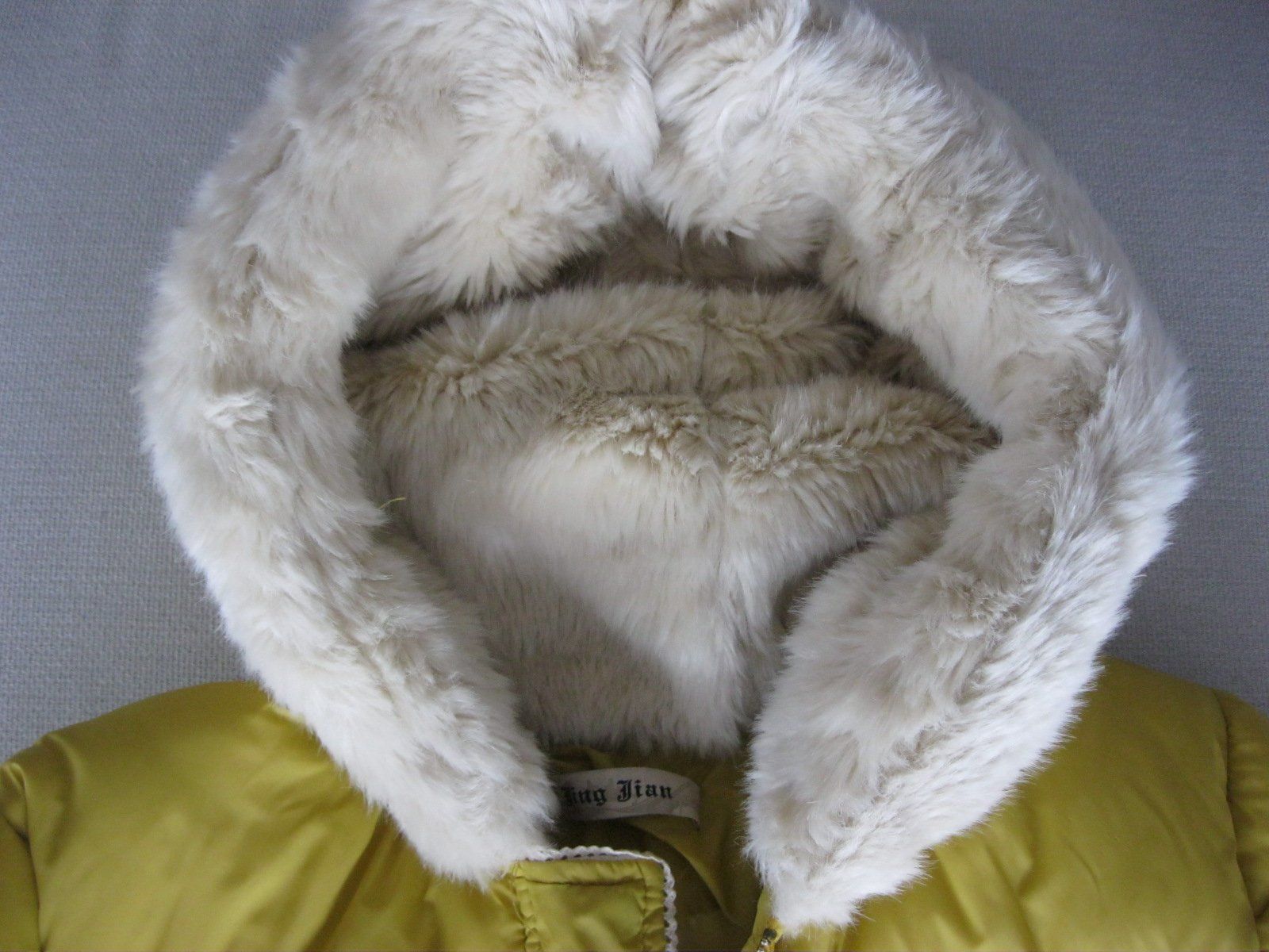 Jacken & Mäntel: Winterjacke Senfgelb, ca. Gr. 32 – Gebraucht aus Vitznau von Kateborg 1