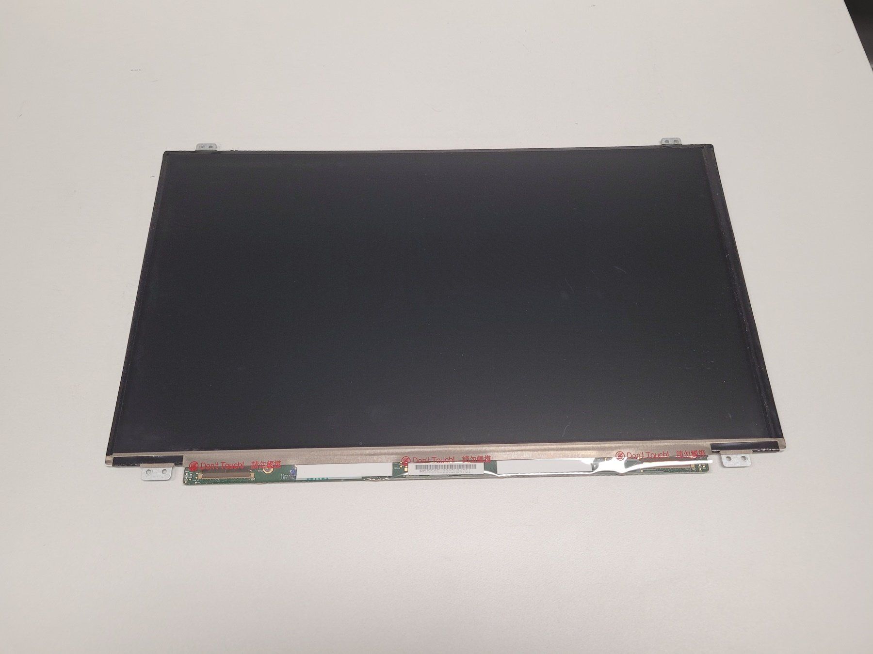 Componenti elettronici: 15.6 Zoll Display LP156WH3 – Usato da Wald ZH venduto da 89kingle