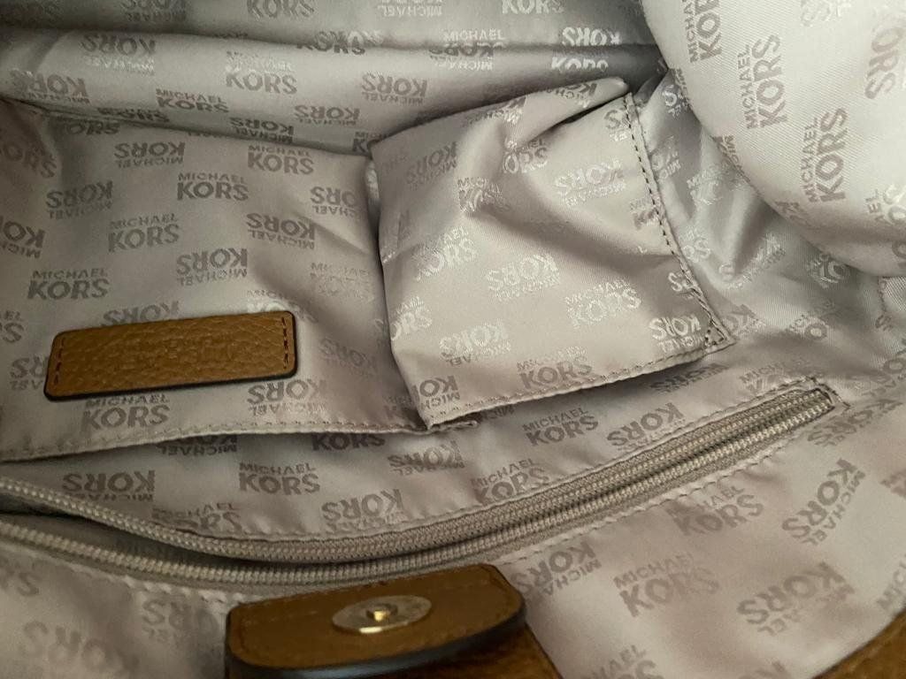 Michael Kors Borse da donna: Michael Kors Umhängetasche – Usato da Thalwil venduto da Coco2025 4