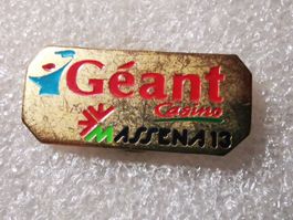 Ansteckpin 7: Geant Assena 13