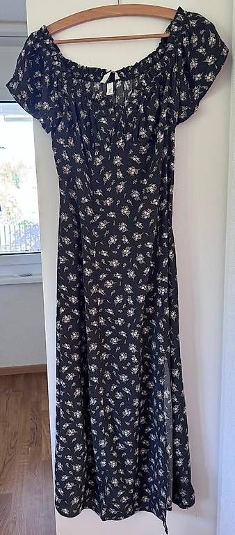 H&M Vestiti: Sommerkleid mit Schlitz. Viskose. Gr. 36. – Usato da Zürich venduto da Sunnyflower97