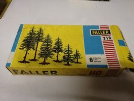 Faller HO, 6 sapins à construire, en plastique