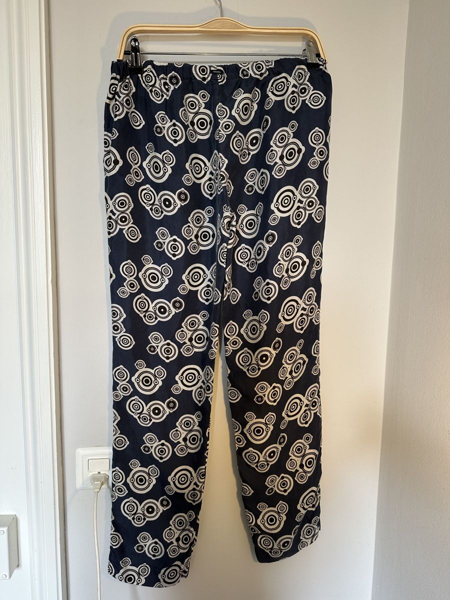 Max Mara Hosen: 'S MaxMara Hose  Seide S/M – Gebraucht aus Bern von Ibizaflow 1