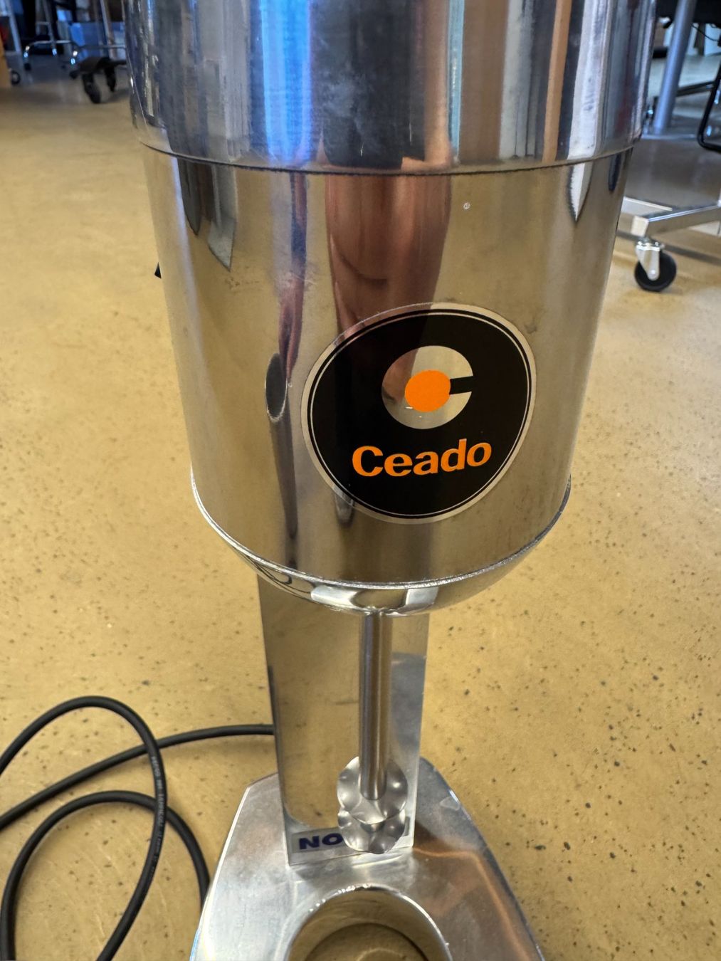 Appareils de cuisine: Mixer – D'occasion à Ruswil par Jamesb7 5