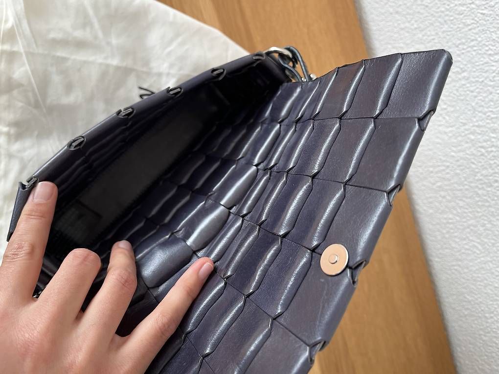 Taschen für Damen: Massimo Dutti Handtasche – Gebraucht aus Oftringen von sdo_5gdp 3