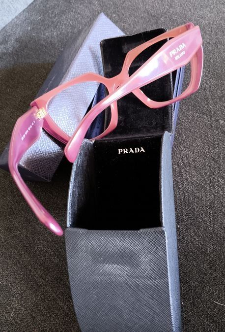 Prada Occhiali & Lenti: Prada Brillengestell – Usato da Grosshöchstetten venduto da ren_85b8 5