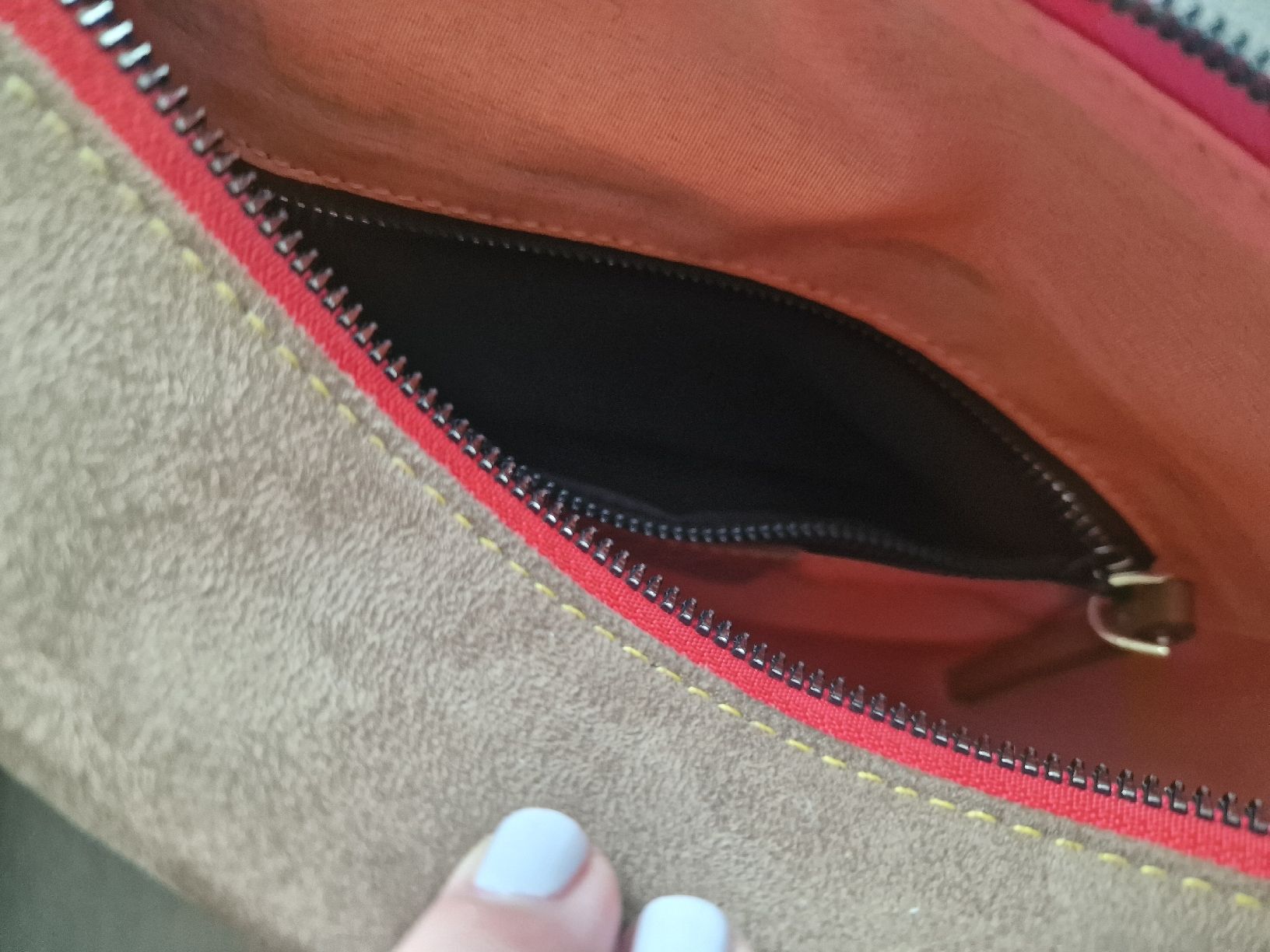 Taschen für Damen: New Crossbody Bag-Vegan material – Neu (gemäss Beschreibung) aus Zürich von yam_rct6 7