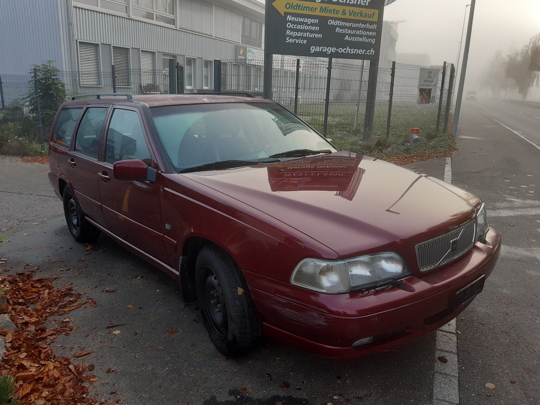 Volvo Autos: Volvo V70 2.5 10V – D'occasion à Elgg par Oldie67 2