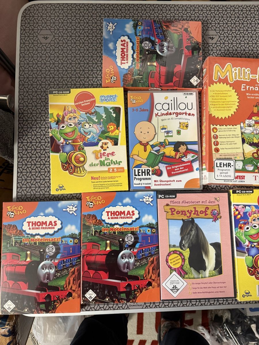Giochi: Konvolut Kindersoftware Thomas, Caillou, Timmy Neu Händler – Nuovo (secondo la descrizione) da Basel venduto da Gamebeard 1