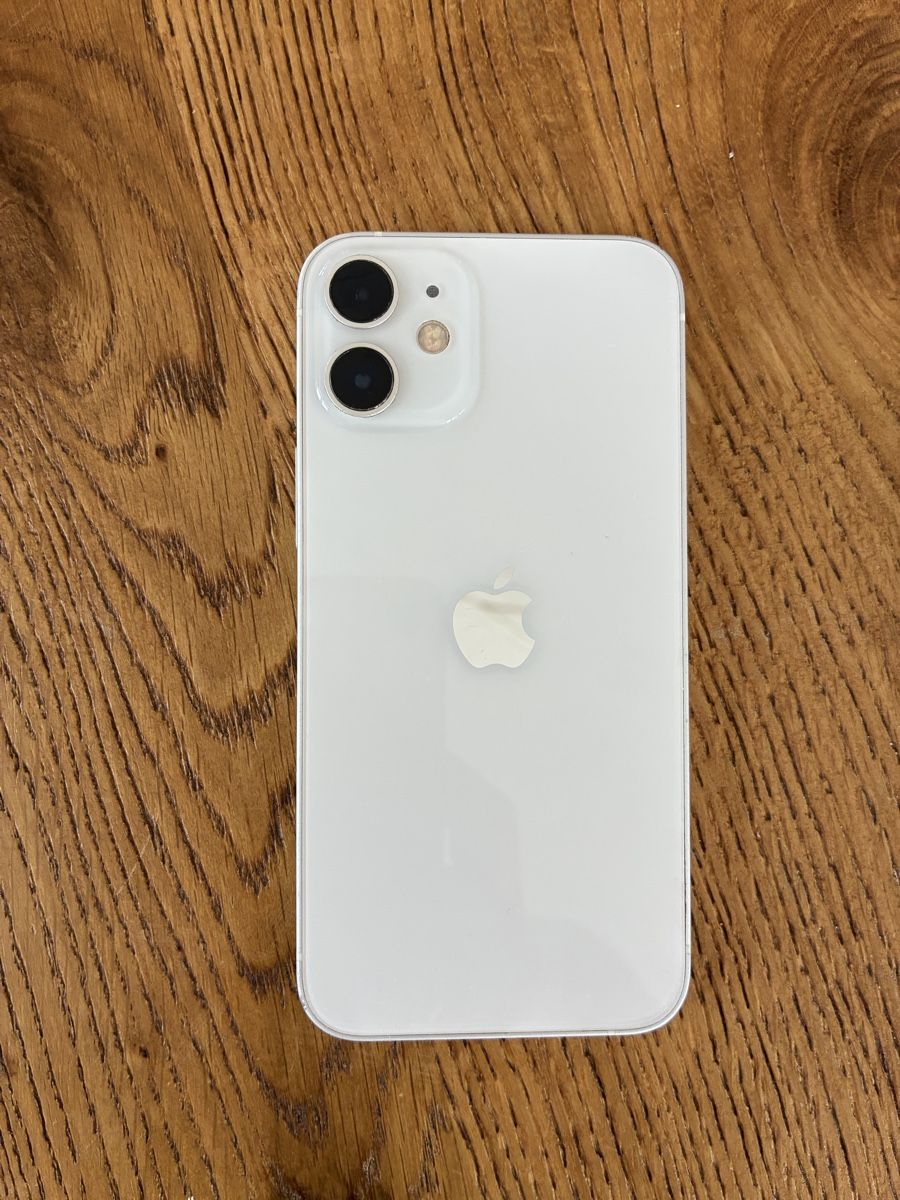 Apple Handys / Smartphones: iPhone 12 mini, weiss, 64GB, inkl. Ladekabel – Gebraucht aus Hägglingen von jac_smp9 2