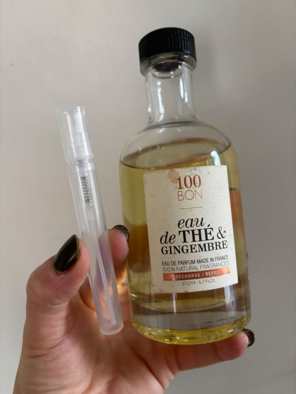 Parfum & Eau de Toilette: 100 Bon Eau de Thé & Gingembre Abfüllung 5ml.. – Gebraucht aus Zürich von deruja