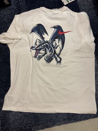 Nike Yu Gi Oh T-Shirt white Size. Xl + Poster